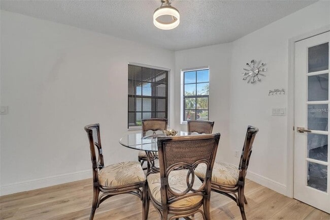 Building Photo - 153 Sandalwood Dr