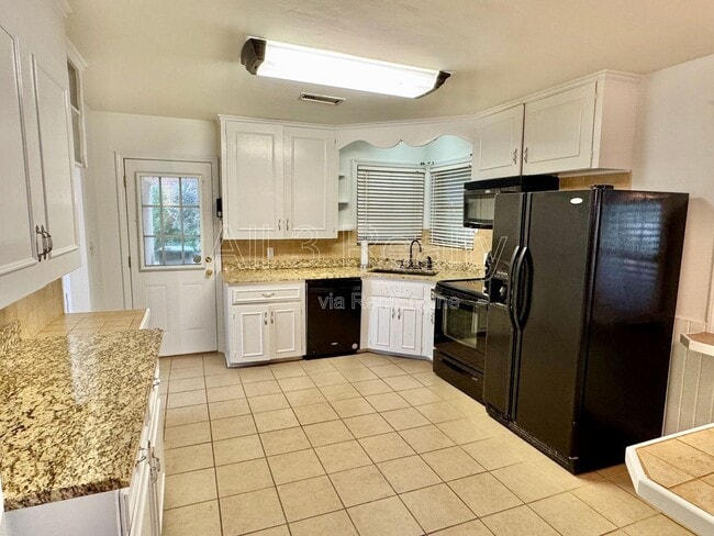 Building Photo - 2767 Biltmore Ave