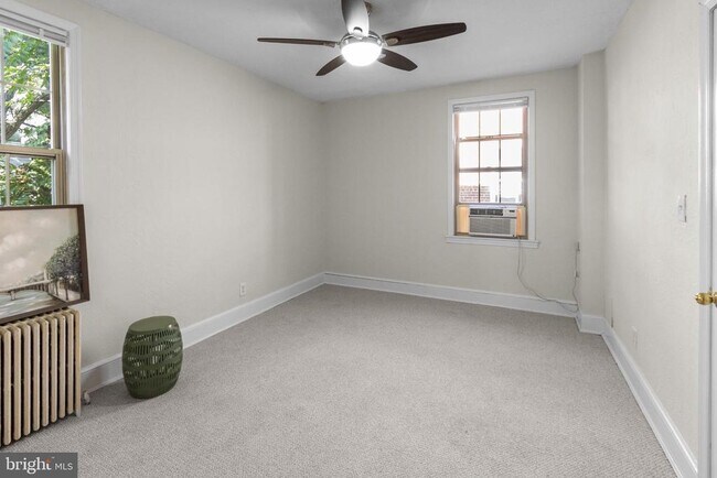 Building Photo - 1441 Euclid St NW
