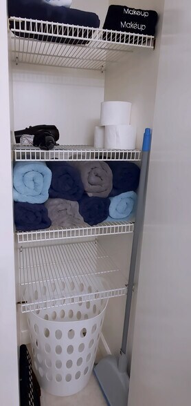 Building Photo - 911 Pacific Ave