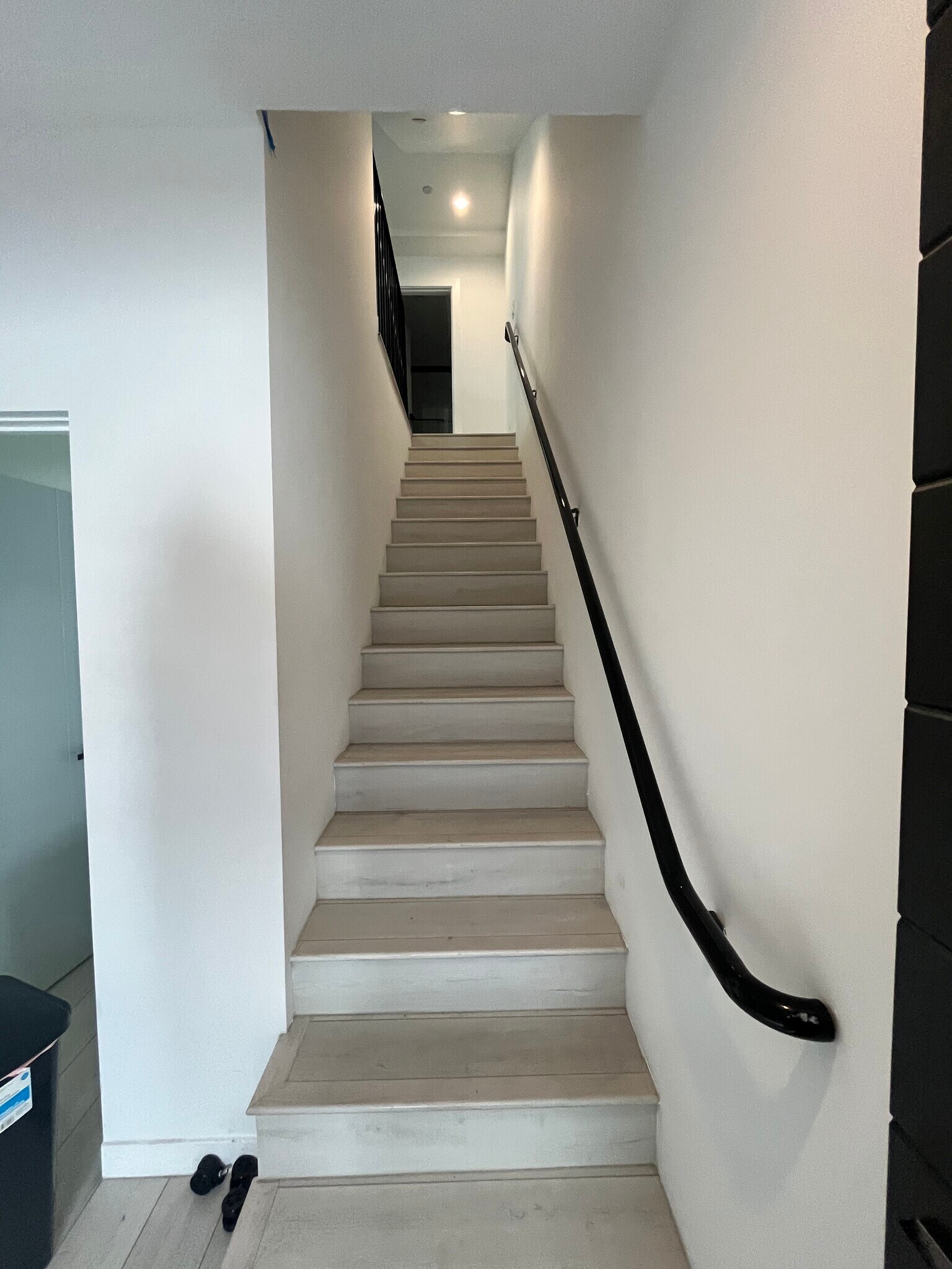 Building Photo - 248 N Dillon St