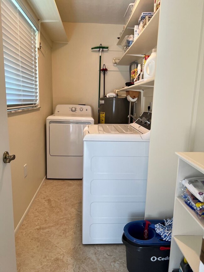 Building Photo - 2BR/2BA Detached Villa near the Atlanta Braves Stadium!