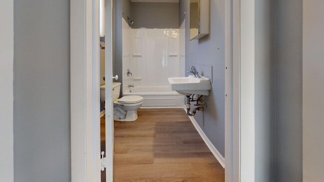 Building Photo - Coming soon-Freshly updated, large garage/small yard