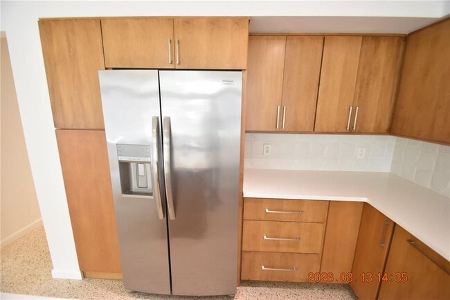 Building Photo - 528 Suwanee Cir