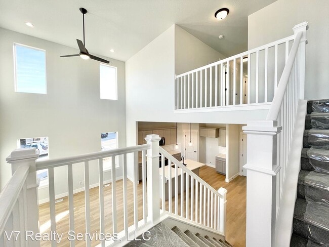 Building Photo - 3 br, 2.5 bath House - 4306 W. Silver Peak...