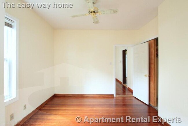 Building Photo - 25 Belknap St