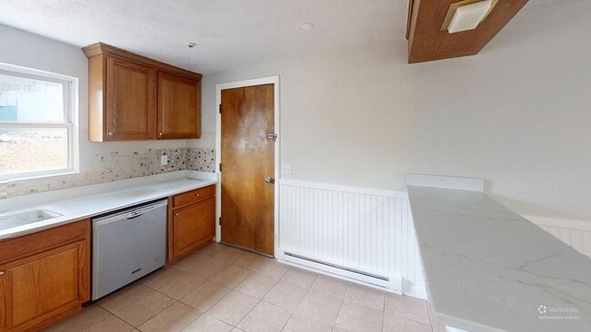 Building Photo - 29 Oconnell Ave