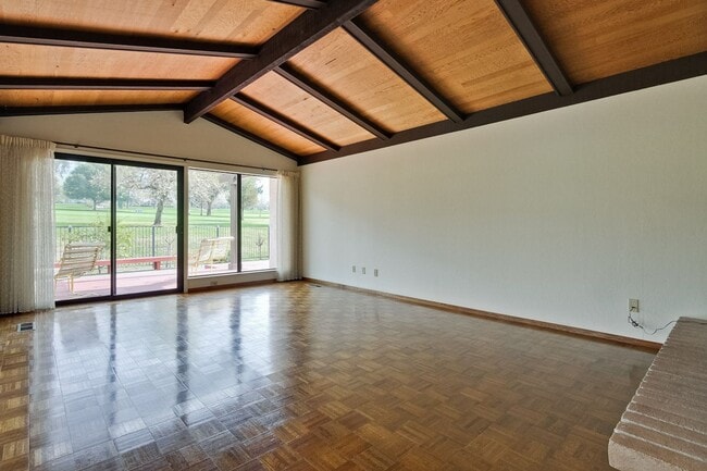 Building Photo - Wow! What a Great Home! Available Soon!