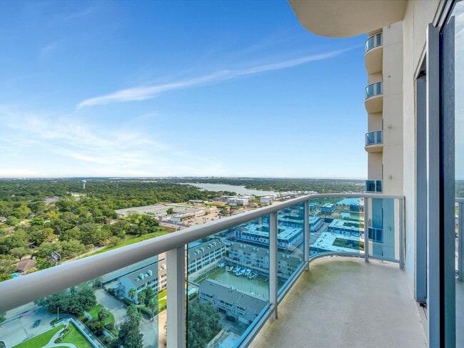 Building Photo - 4821 E NASA Pkwy