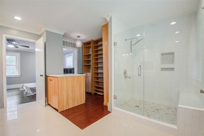 Building Photo - 14611 Bramblewood Dr