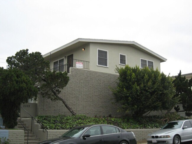 Interior Photo - 4307