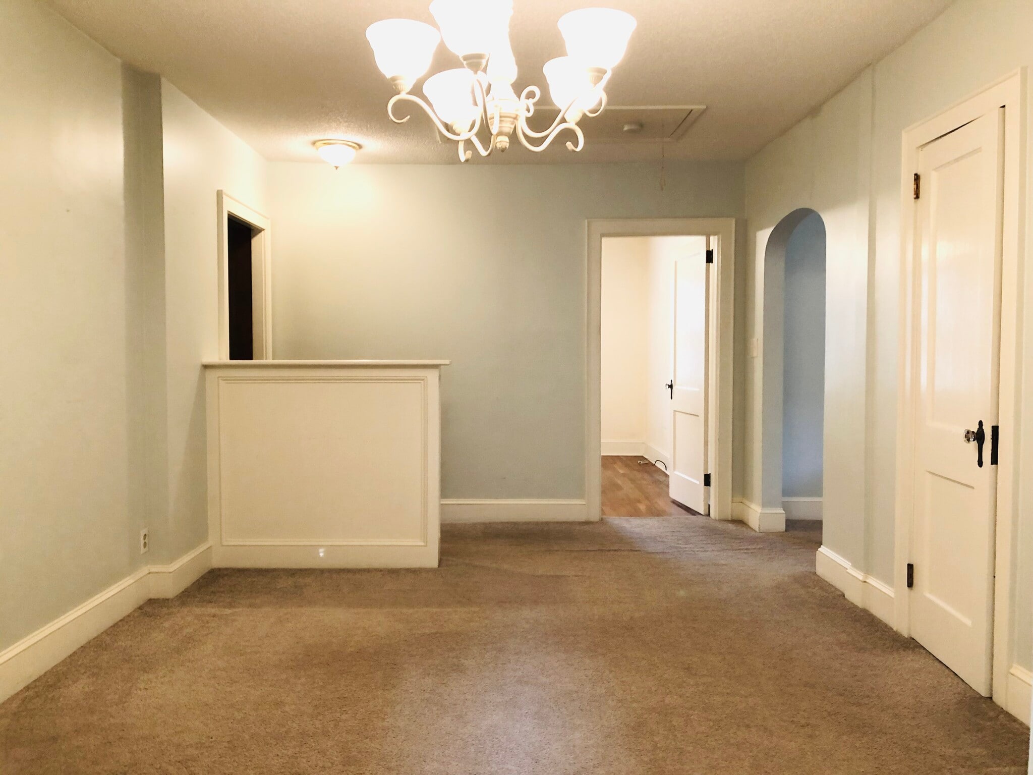 Building Photo - 118 Sebrell Ave