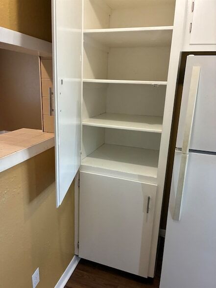 Building Photo - 1112 Northwood Dr