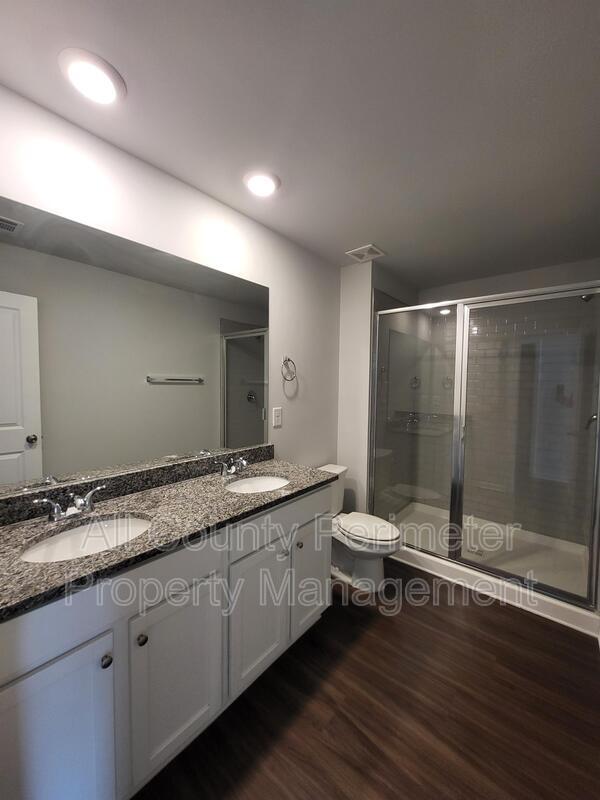 Building Photo - 134 Brexley Dr