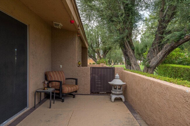 Building Photo - 73476 Dalea Ln
