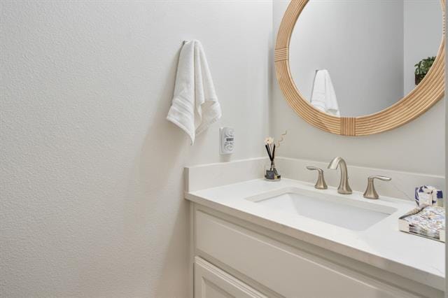 Building Photo - 245 Colonial Dr