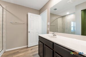 Building Photo - 609 Eaton Dr