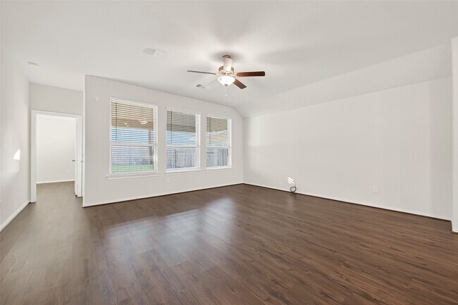 Building Photo - 25911 Rustical Rd