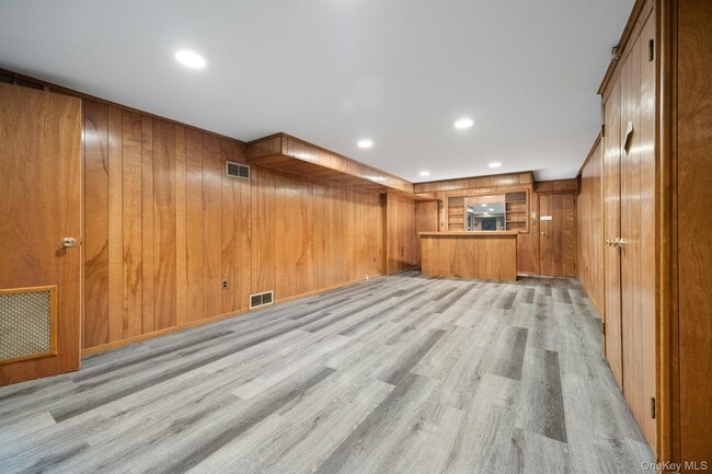 Building Photo - 98 Brookby Rd