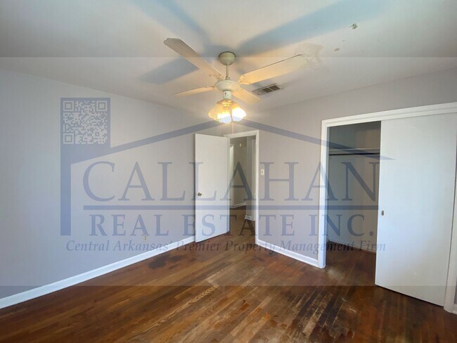 Building Photo - NLR 2 Bedroom Home