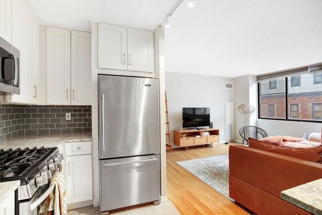 Building Photo - 1245 13th St NW