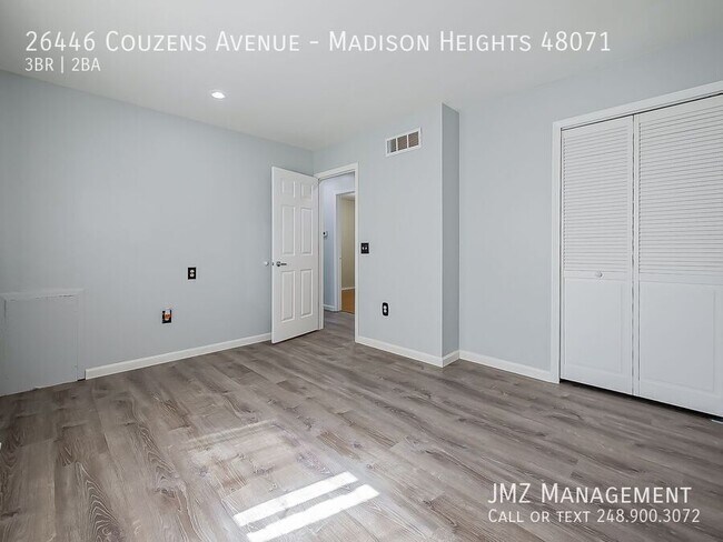 Building Photo - 26446 Couzens Ave