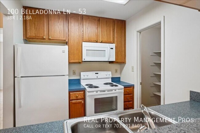 Building Photo - 100 Belladonna Ln