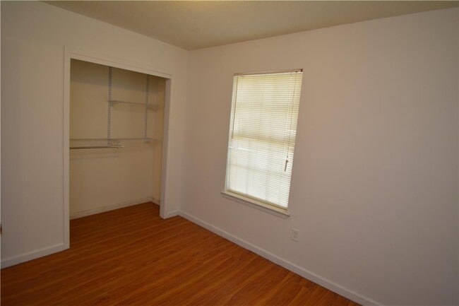 Building Photo - 9080 Rawhide Ct