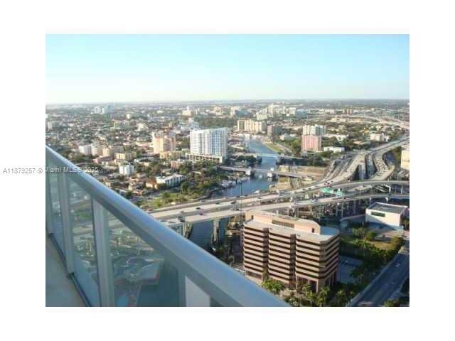 Building Photo - 185 SW 7th St