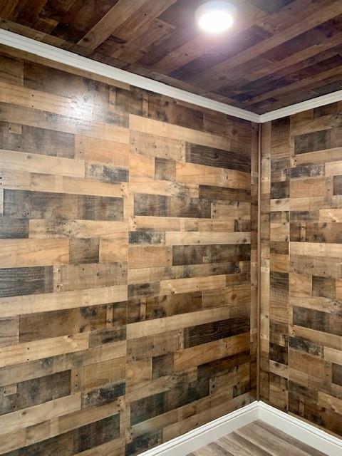 Building Photo - 6078 N Hazel Ave