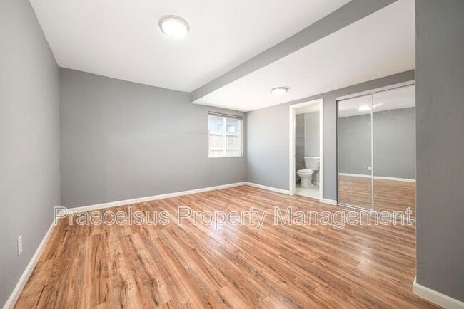 Building Photo - 311 Date St