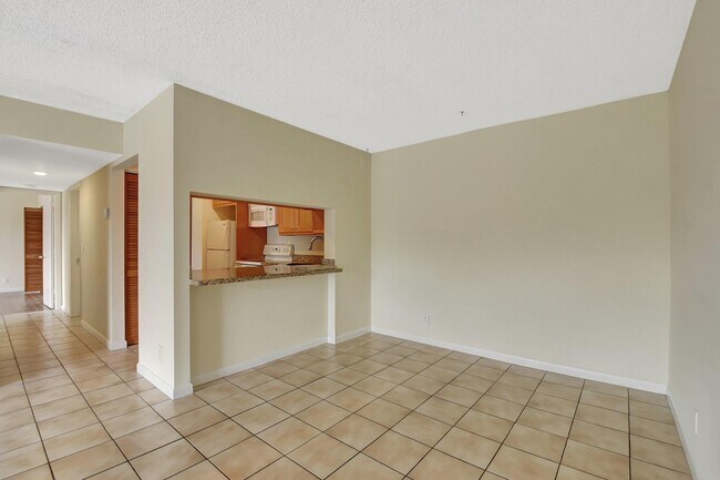Building Photo - 616 Sea Pine Way