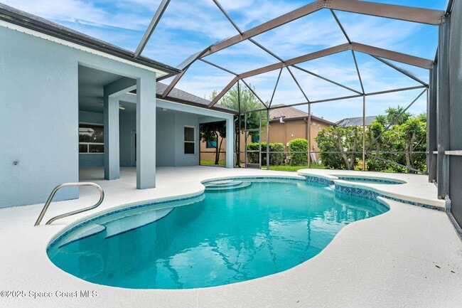 Building Photo - 3650 Chardonnay Dr