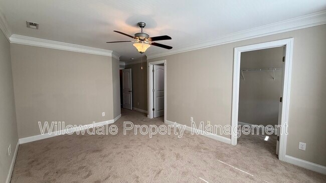 Building Photo - 525 Portstewart Dr