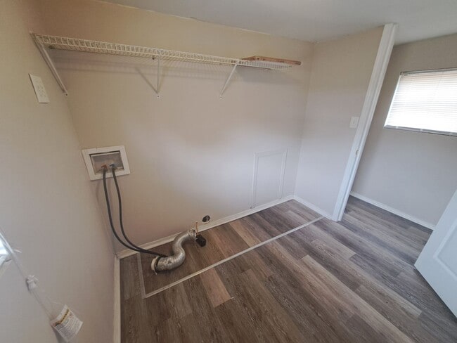Building Photo - 1BR/1BA updated mobile home close to I10 a...