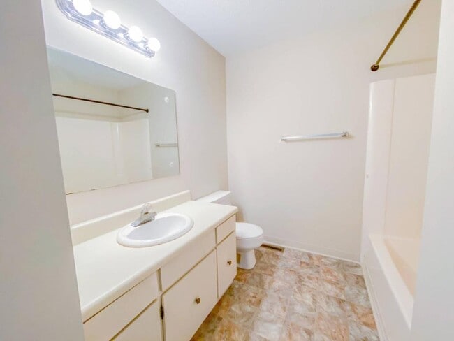 Building Photo - 746 M.L.K. Jr Blvd