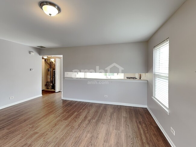 Building Photo - 2402 Wild Cherry Ct