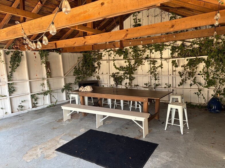 Building Photo - 2710 Winburn Ter