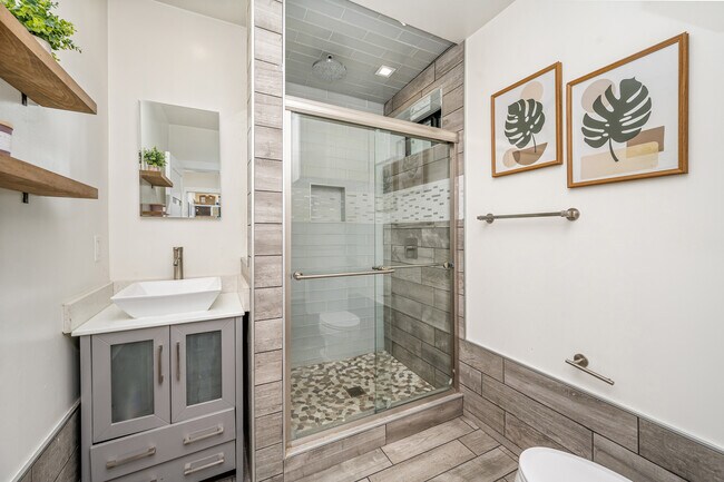 Building Photo - 3420 Blair Dr