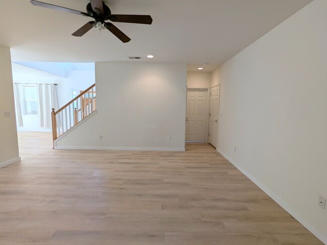 Building Photo - Comfort Meets Convenience in this Dog-Frie...