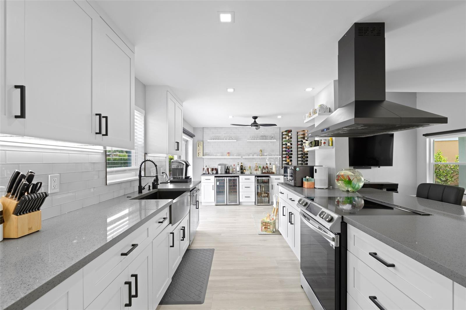 Building Photo - 133 SW 159th Way