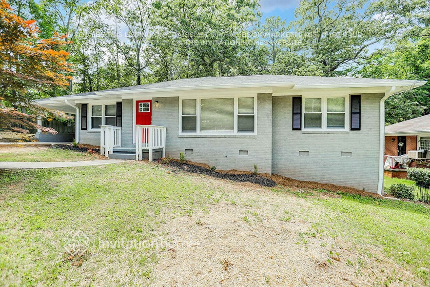 Building Photo - 2319 Delowe Dr