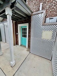 Building Photo - Charming One Bedroom ADU Furnished or Unfu...
