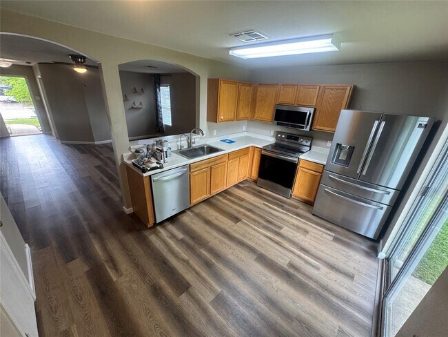 Building Photo - 108 Mesa Dr