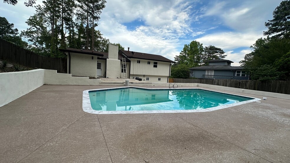 Building Photo - 6415 El Caudillo Ct