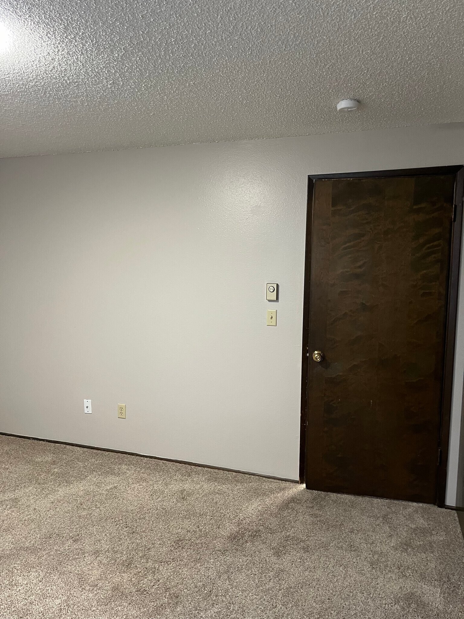 Building Photo - 328 91st Ave NE