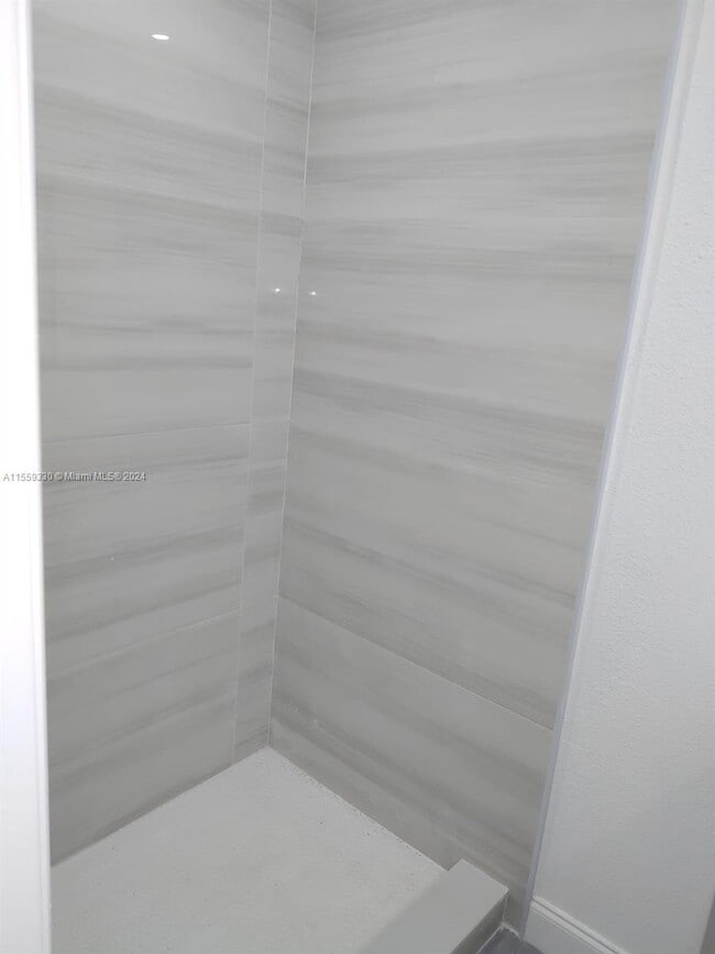 Building Photo - 1983 NW 46th St