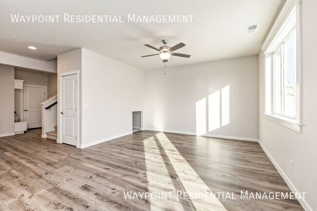 Building Photo - 5316 S Redeken Pl