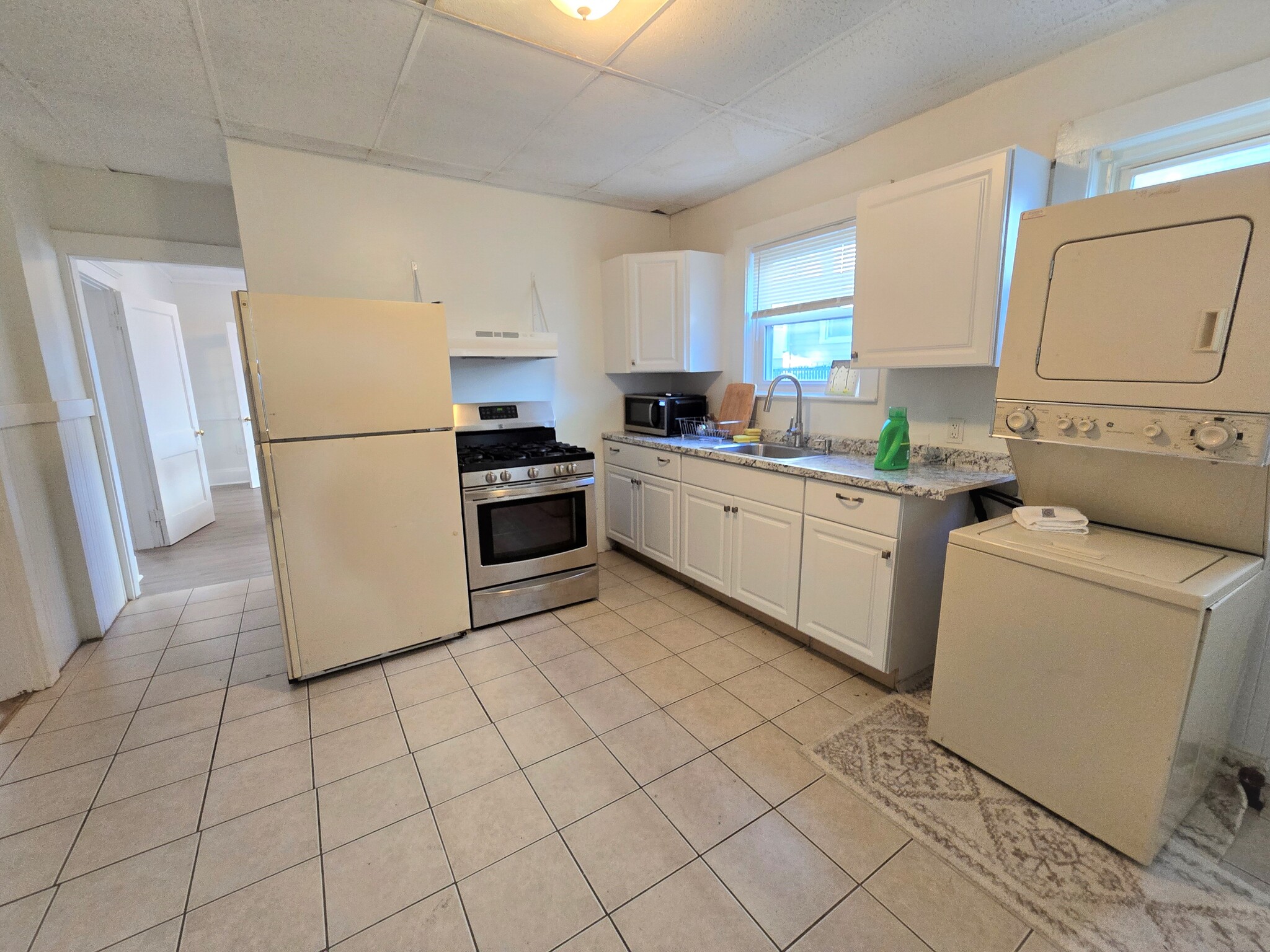 Building Photo - 63 Pinckney St