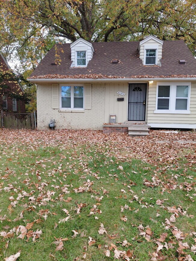 Primary Photo - 6175 Guilford St